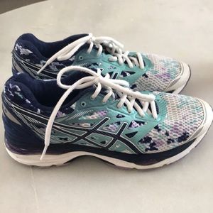 Asics Gel-Cumulus 18